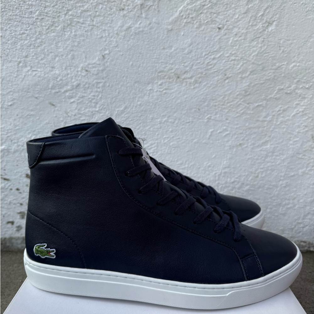 Lacoste Men's Navy Blue Sneakers